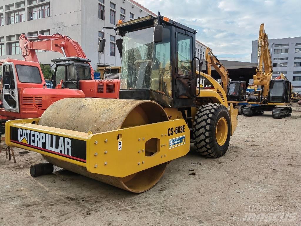 CAT GS683E Valjci sa jednim bubnjem