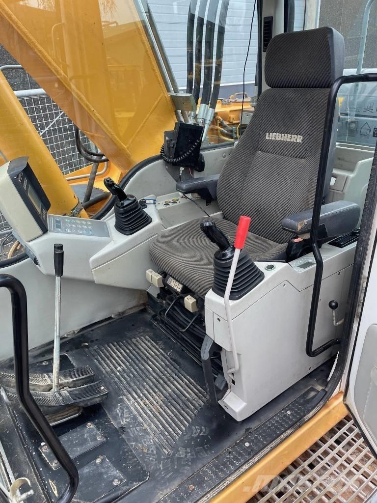 Liebherr R914 Bageri guseničari