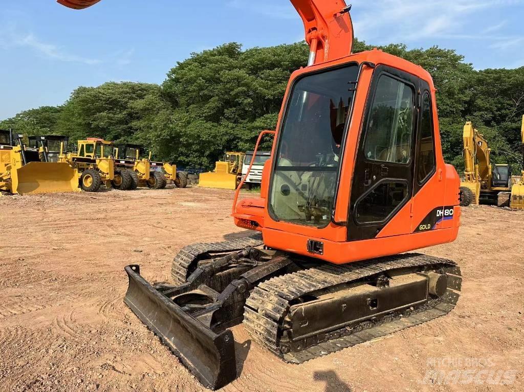 Doosan DH 80 Midi bageri 7t – 12t