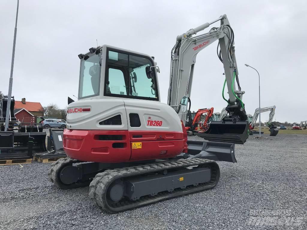 Takeuchi TB260 Mini bageri < 7t