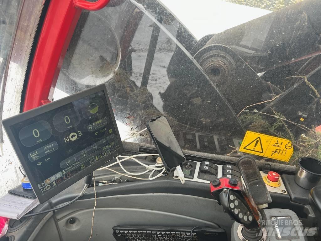 Komatsu 951 Harversteri