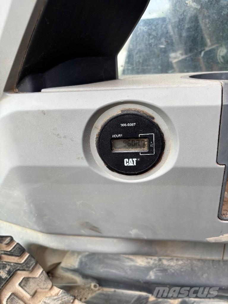 CAT 320 EL RR Bageri guseničari