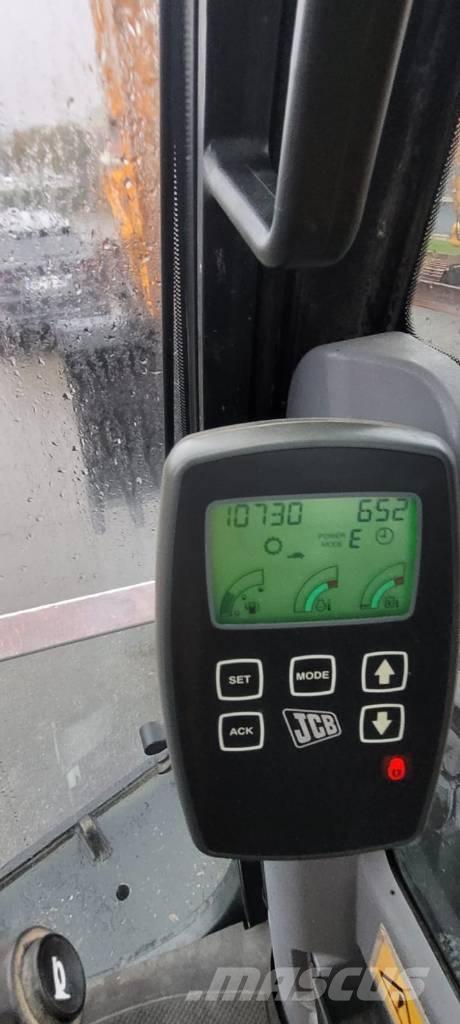 JCB JS 145 W Bageri točkaši