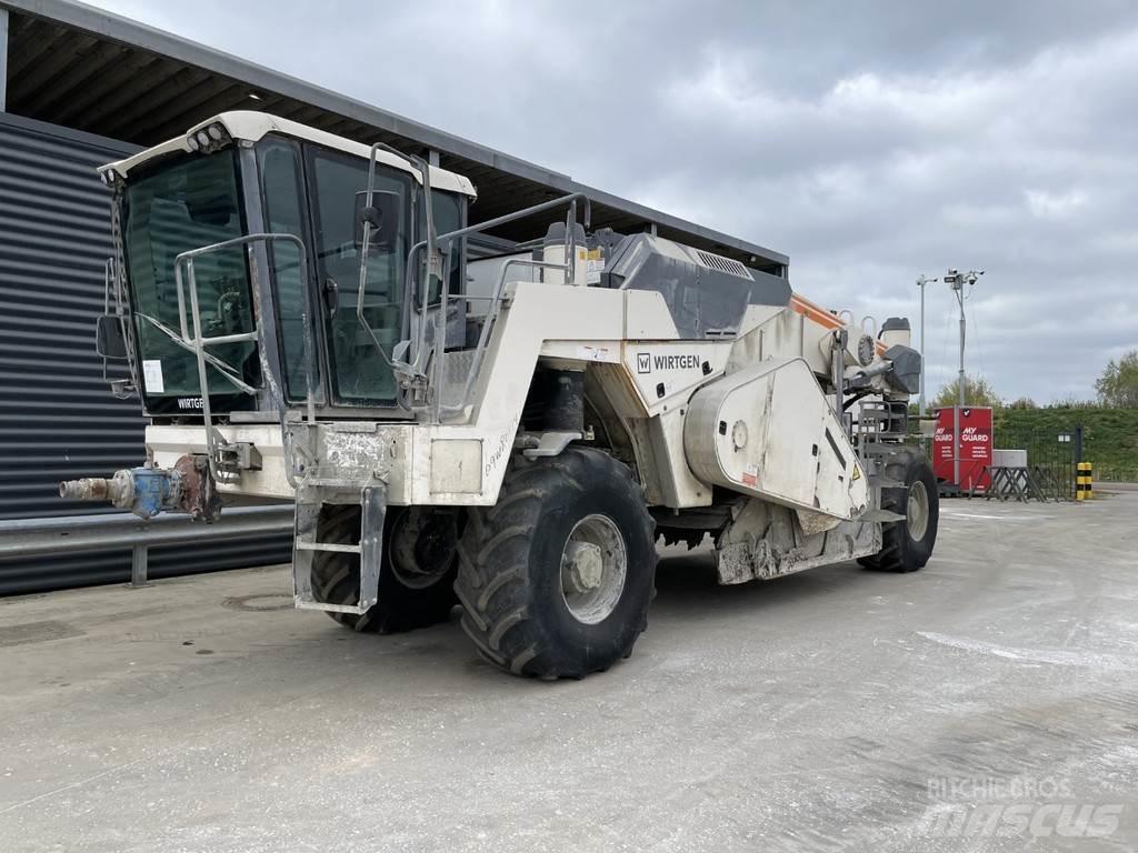 Wirtgen WR 200 XLI Mašine za reciklažu asfalta