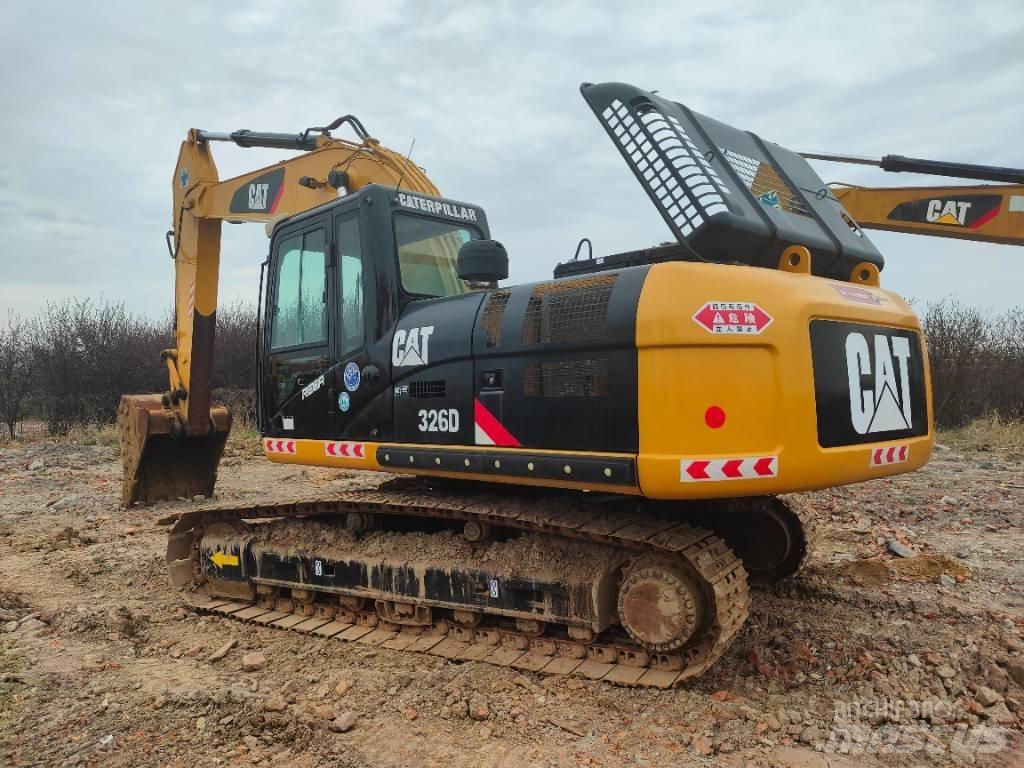 CAT 326D Bageri guseničari