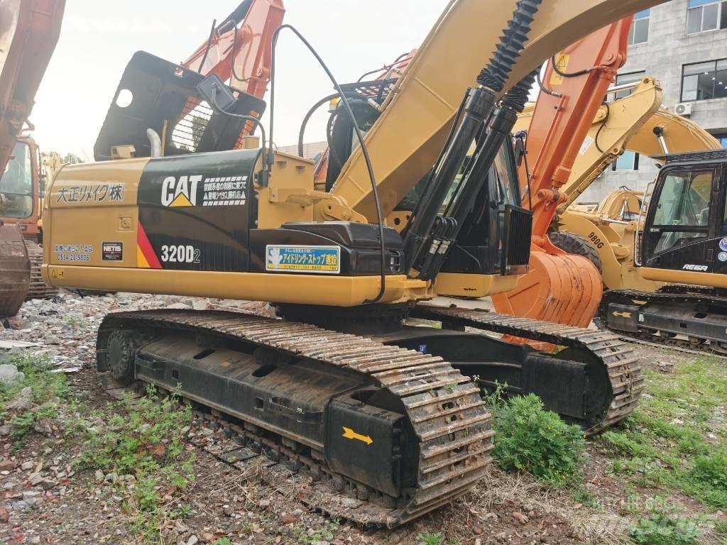 CAT 320 D2 Bageri guseničari