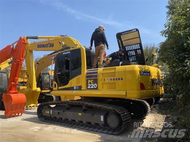 Komatsu PC 220-8 Bageri guseničari