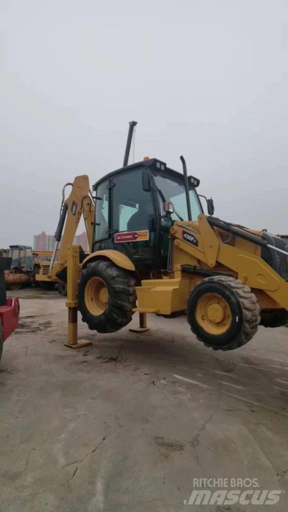 CAT 420 F Rovokopači