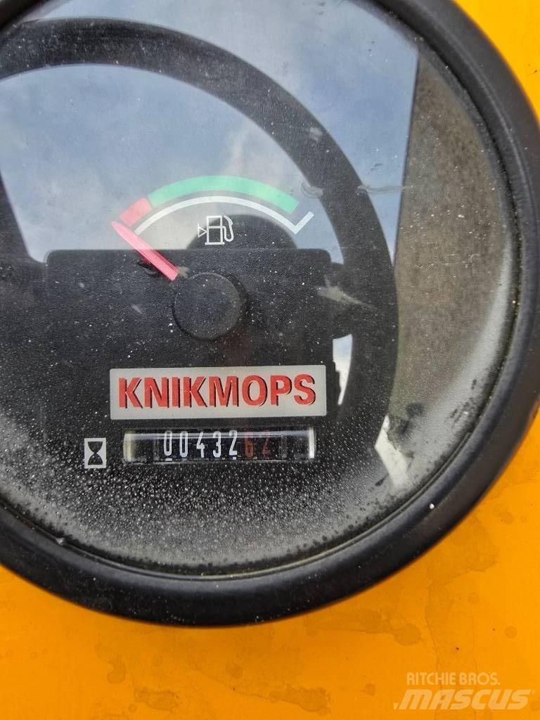 Knikmops 100 Utovarivači na točkove