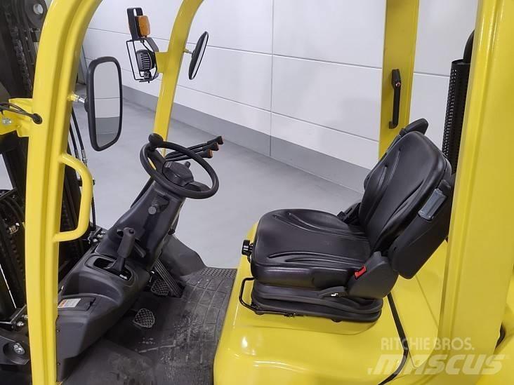 Hyster H3.0UT Dizelski viljuškari