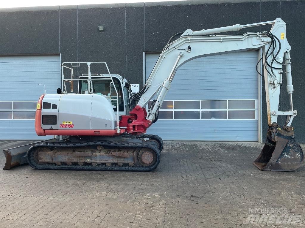 Takeuchi TB2150 Bageri guseničari