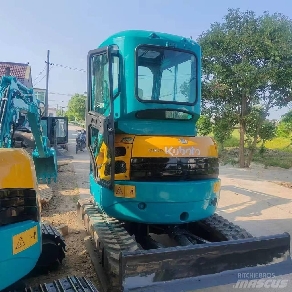 Kubota U 25 Mini bageri < 7t