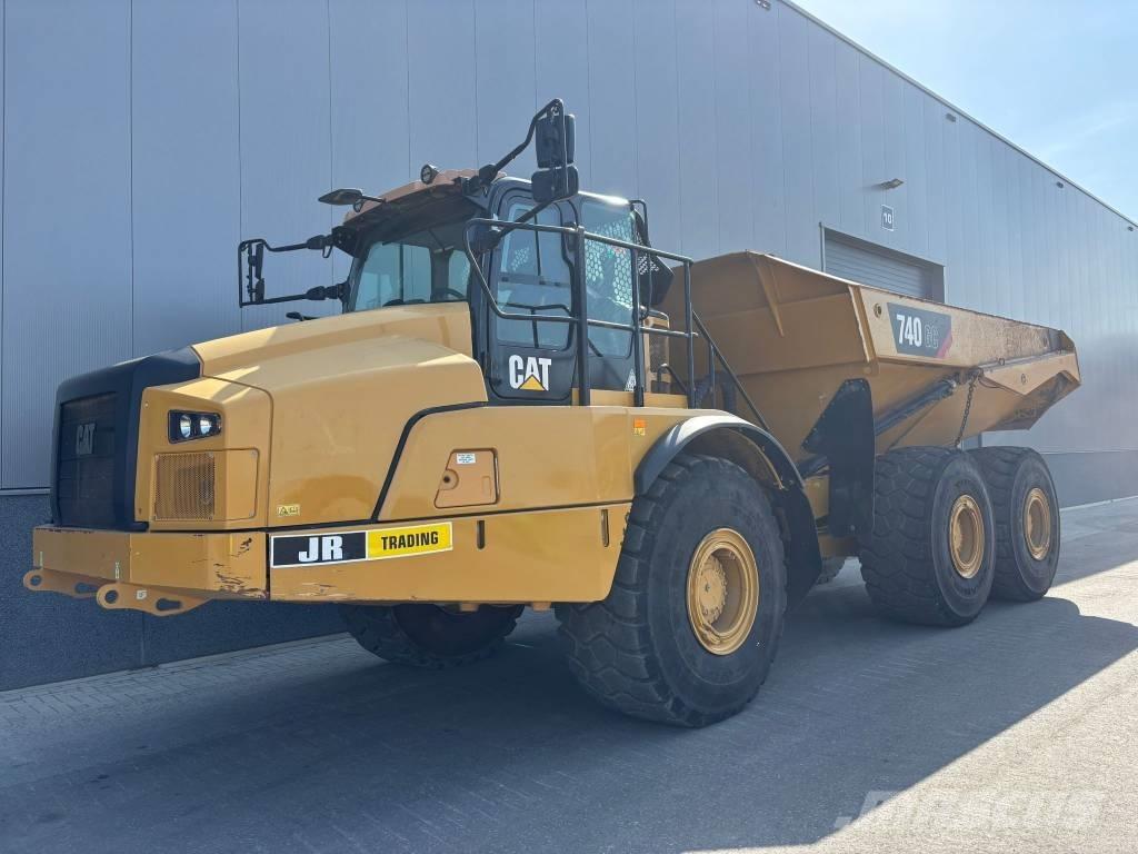 CAT 740 GC Zglobni damperi