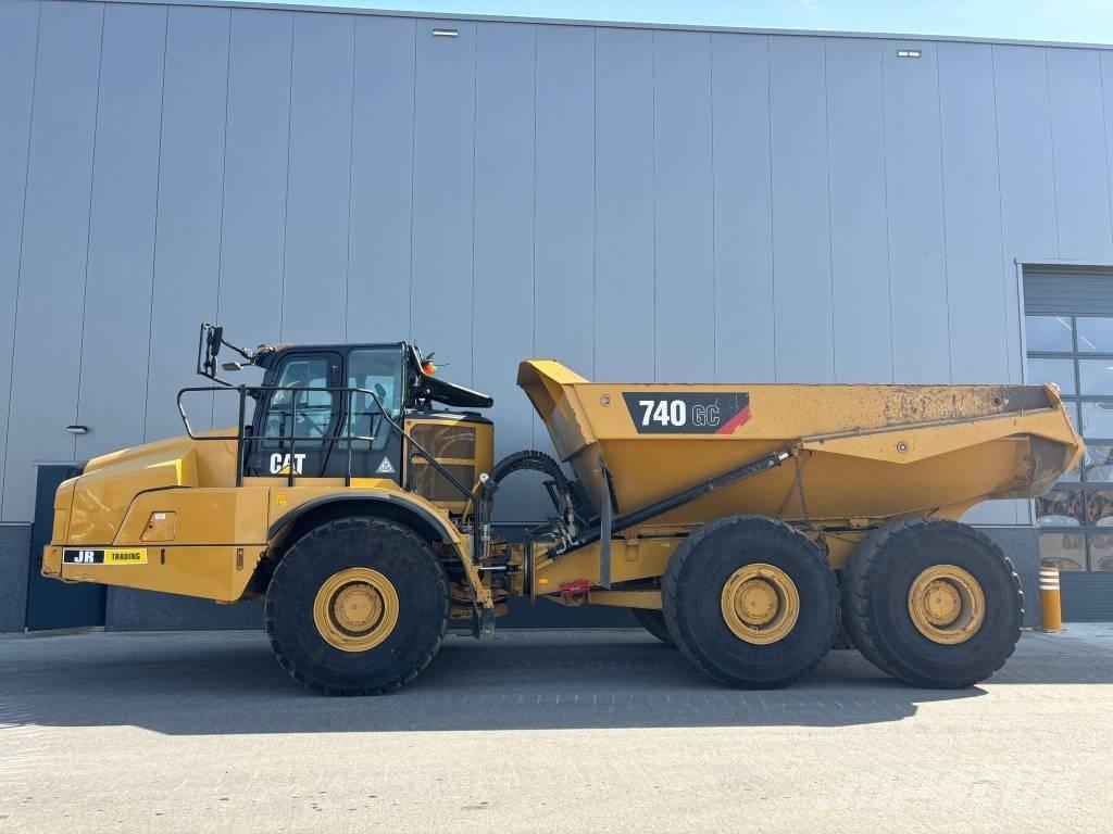 CAT 740 GC Zglobni damperi