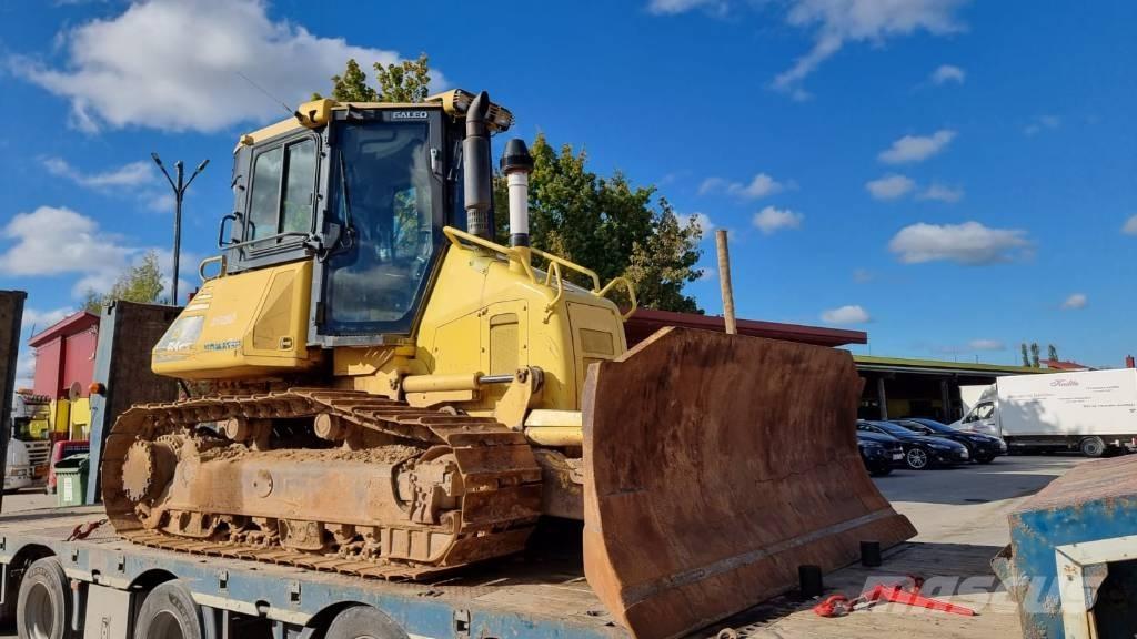 Komatsu D 51 EX-22 Buldožeri guseničari