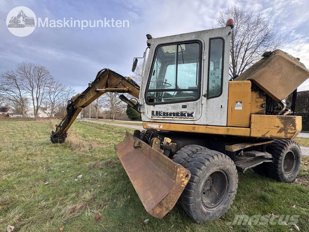 Liebherr A 310 B Bageri točkaši