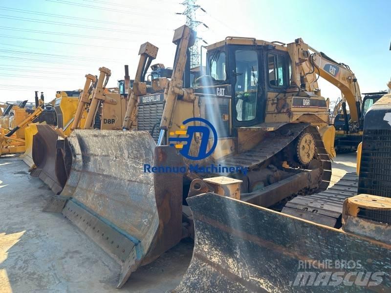 CAT D 6 R Buldožeri guseničari
