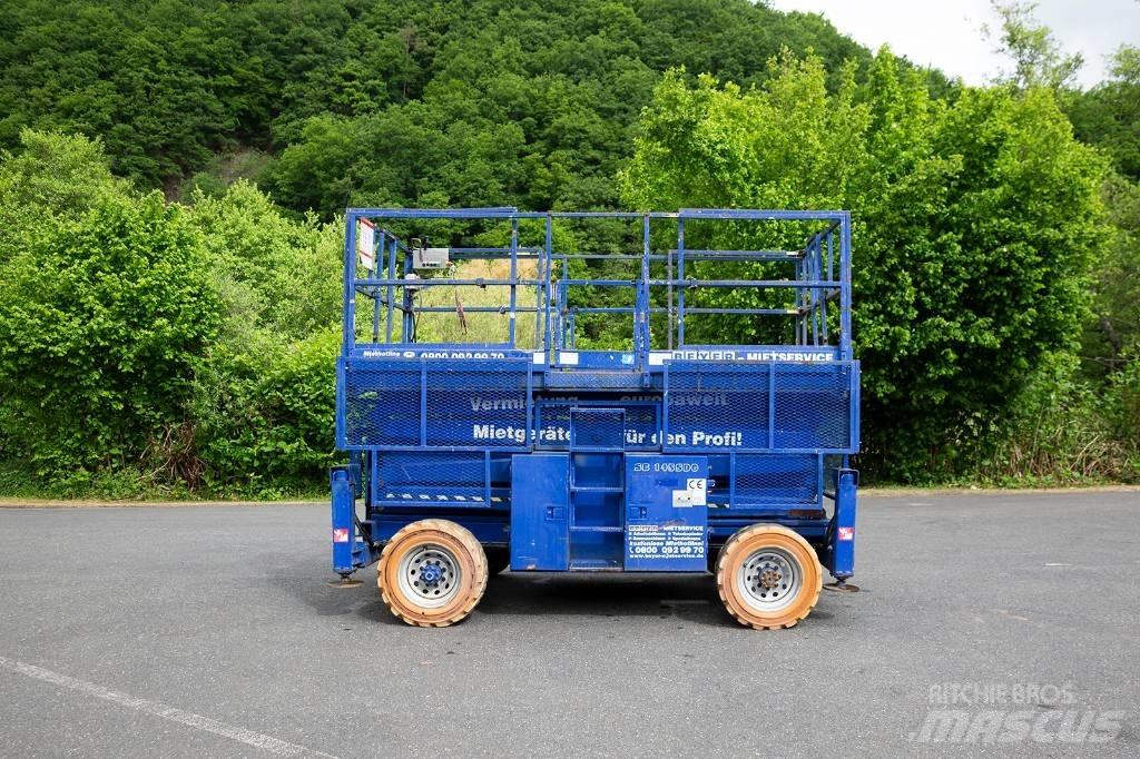 SkyJack 8841 RT Makazaste platforme