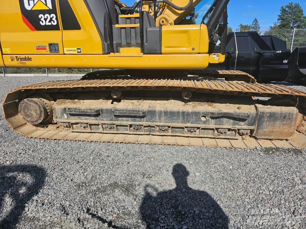 CAT 323 Bageri guseničari