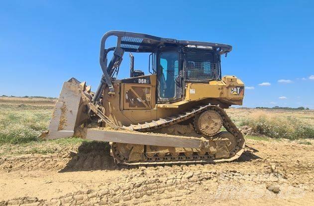 CAT D 6 R Buldožeri guseničari