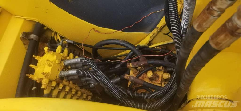 Komatsu PC 60-7 Bageri guseničari