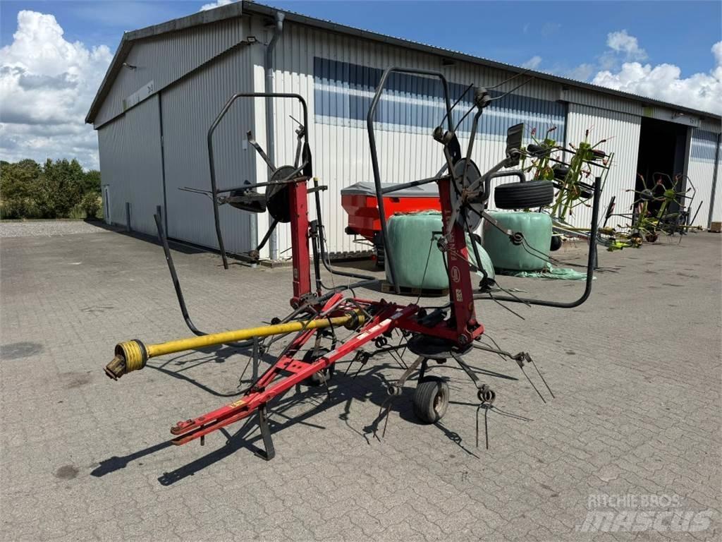 Vicon Fanex 523T Okretači i sakupljači sena