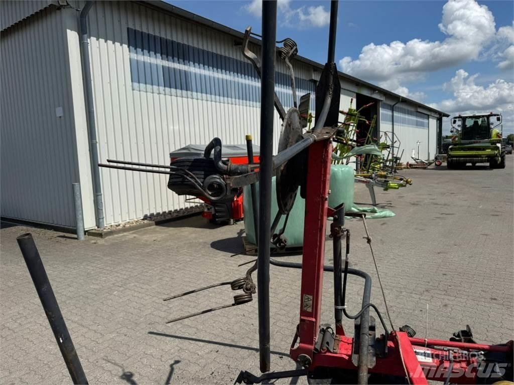 Vicon Fanex 523T Okretači i sakupljači sena