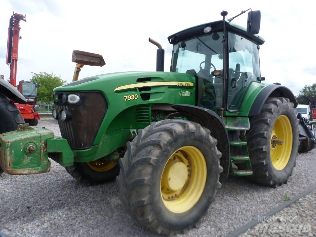 John Deere 7930 Traktori