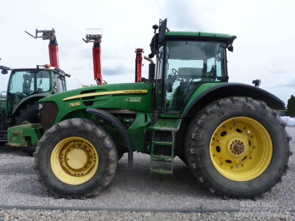 John Deere 7930 Traktori