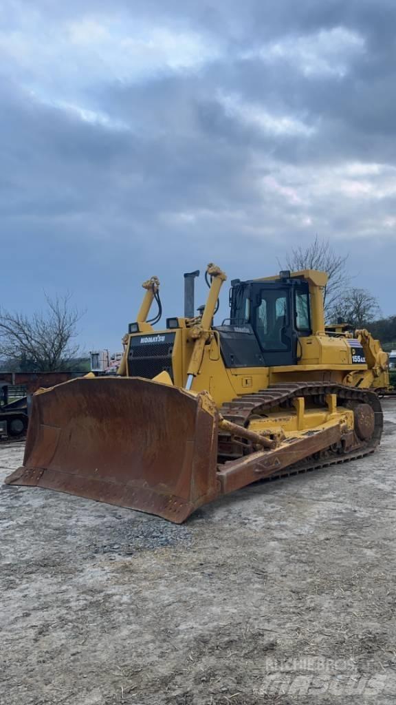 Komatsu D 155 AX-5 Buldožeri guseničari