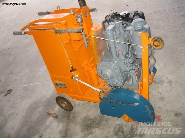Bomag ΑΣΦΑΛΤΟΚΟΠΤΕΣ Dodaci mašinama za asfalt