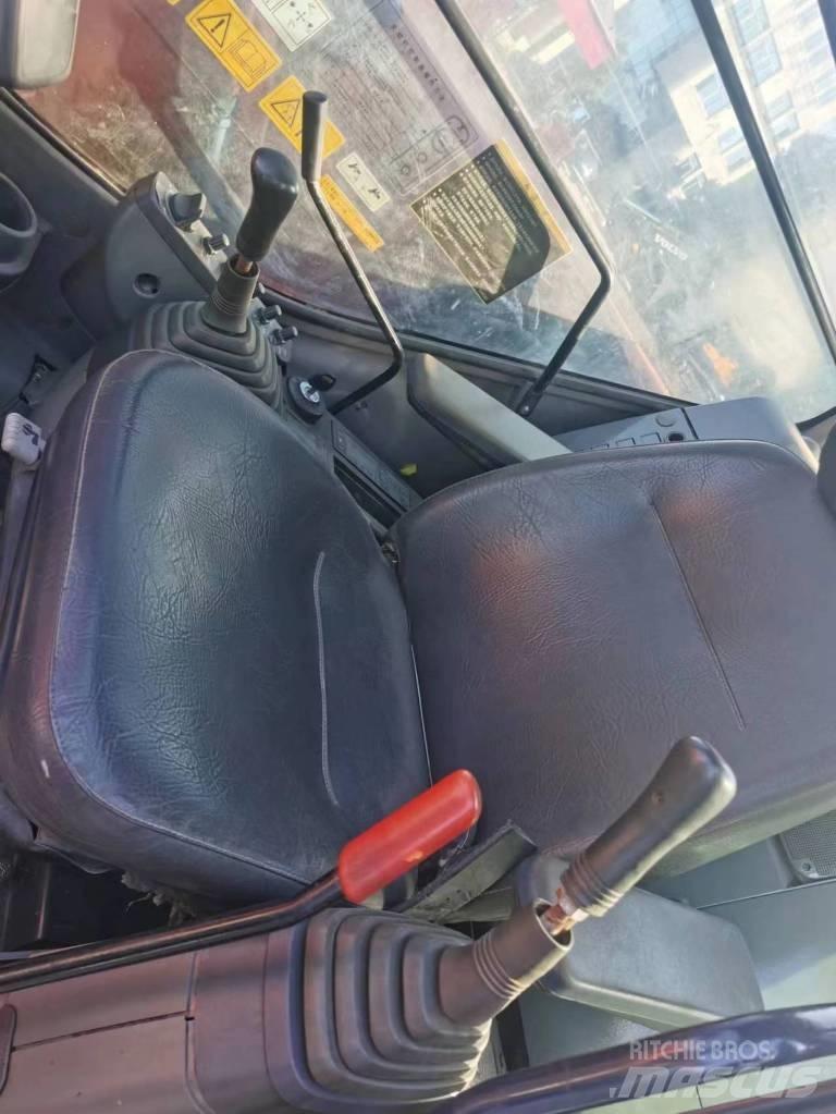 Hitachi ZX 65 Mini bageri < 7t