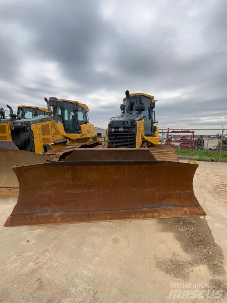 DEERE 750K Buldožeri guseničari