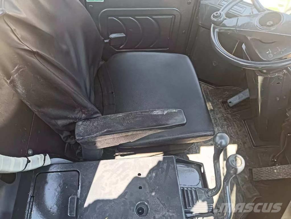 Komatsu WA 470-3 Utovarivači na točkove