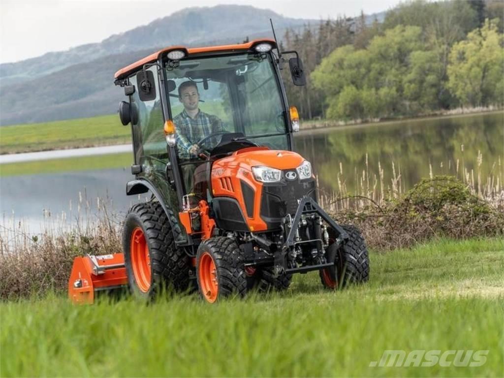 Kubota lx351 cab Traktori