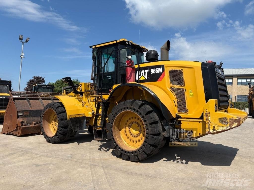 CAT 966 M Utovarivači na točkove