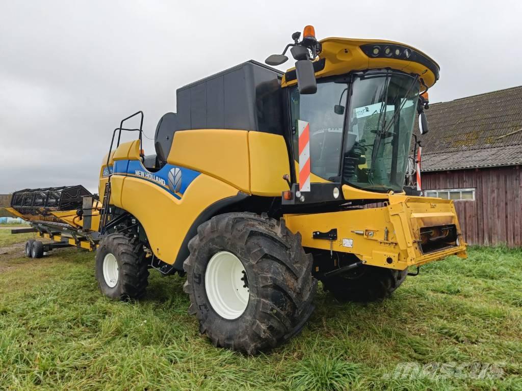 New Holland CX6.80 Kombajni