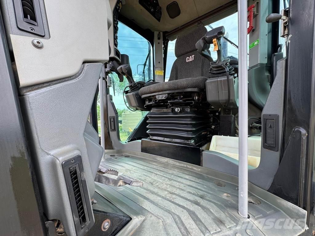 CAT 140M3 Grejderi
