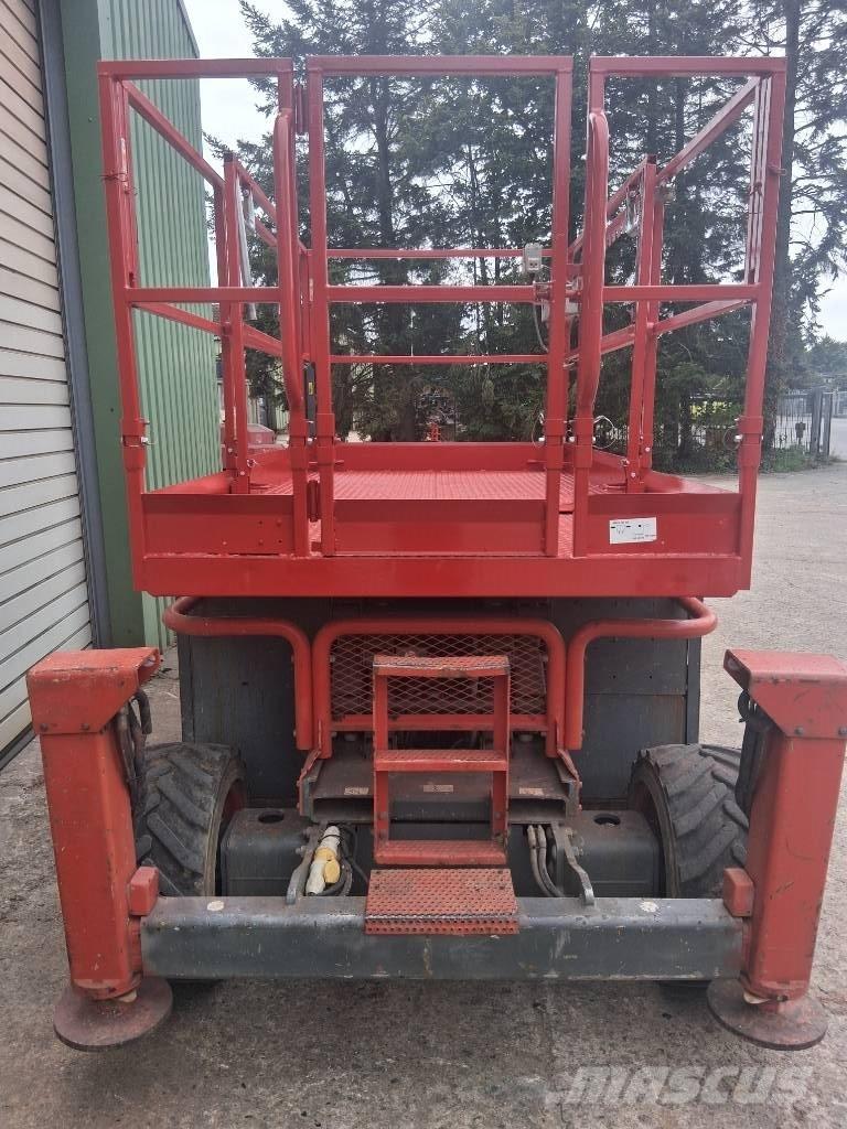 SkyJack SJ 6826 RT Makazaste platforme