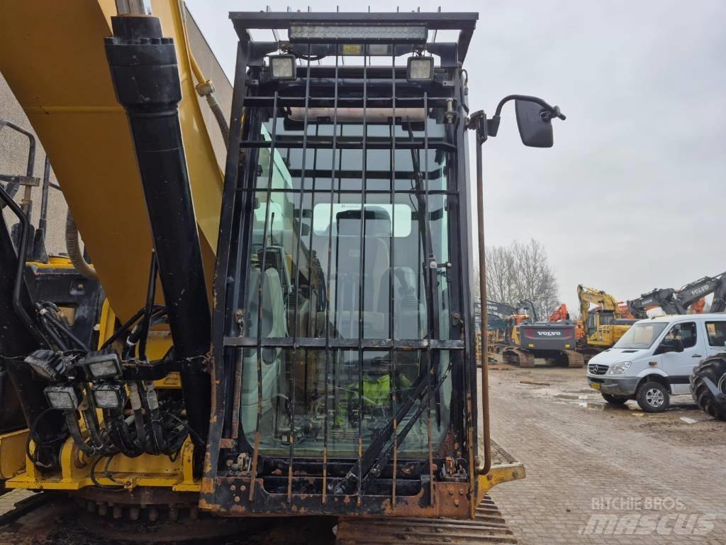 CAT 329E Bageri guseničari