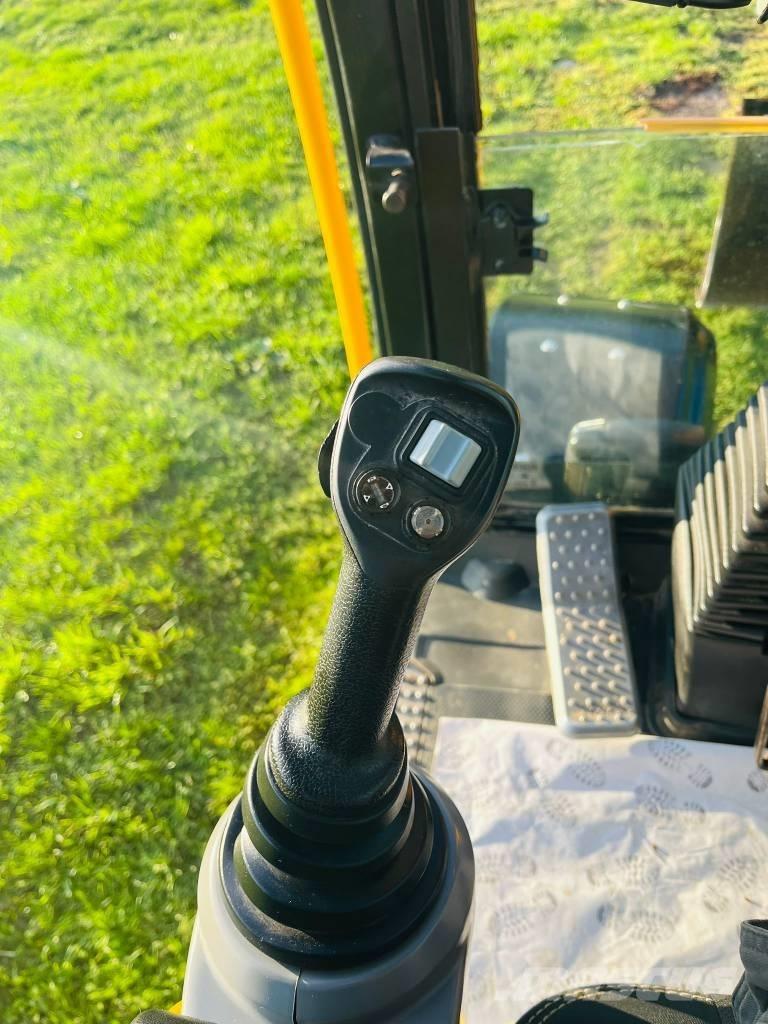 JCB 110 W Hydradig Bageri točkaši