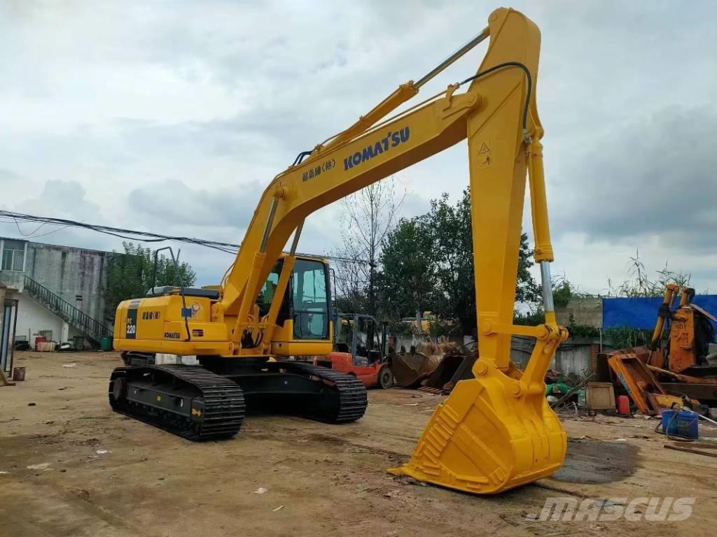 Komatsu PC 220 Bageri guseničari