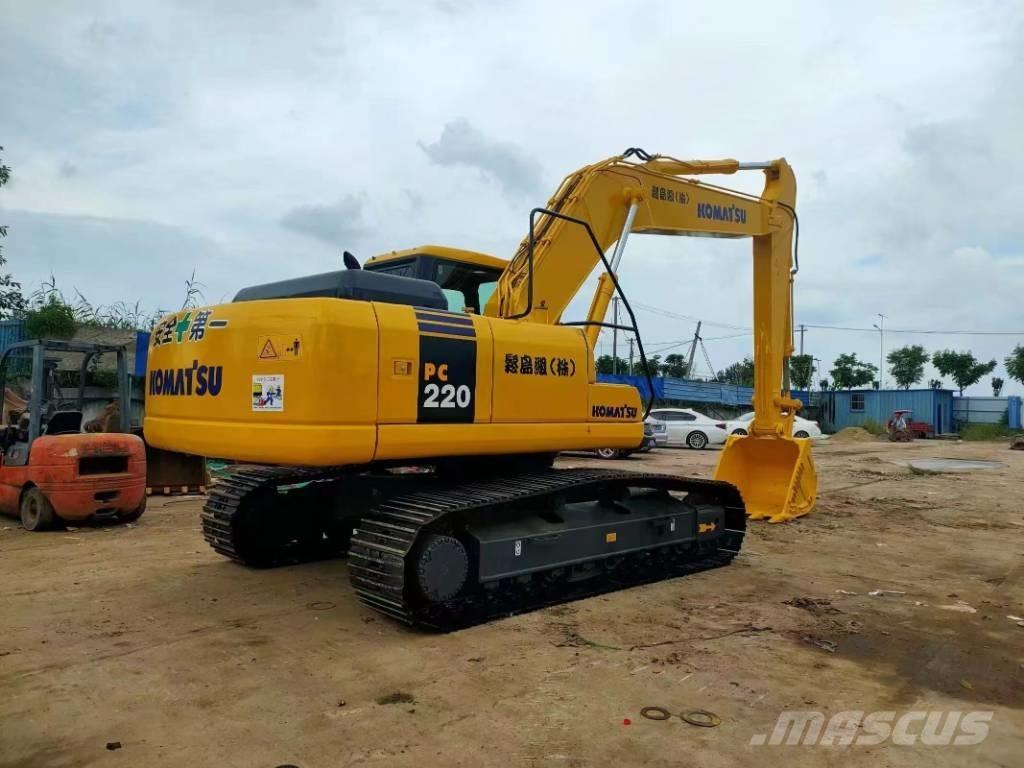 Komatsu PC 220 Bageri guseničari