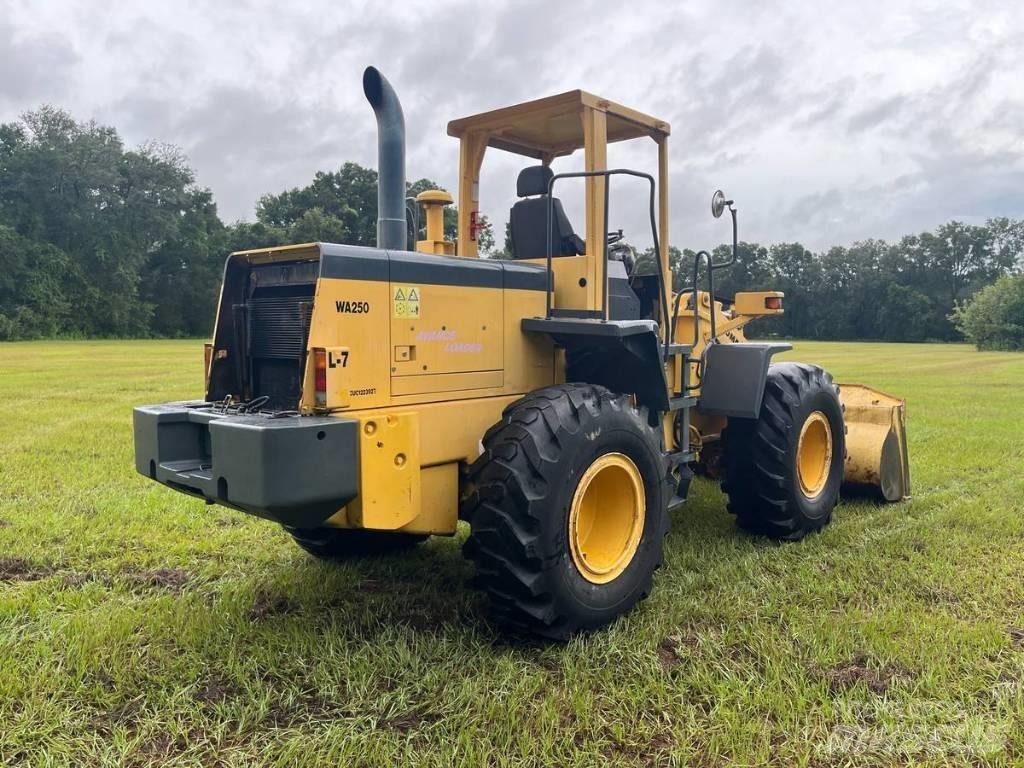 Komatsu WA 250-3L Utovarivači na točkove