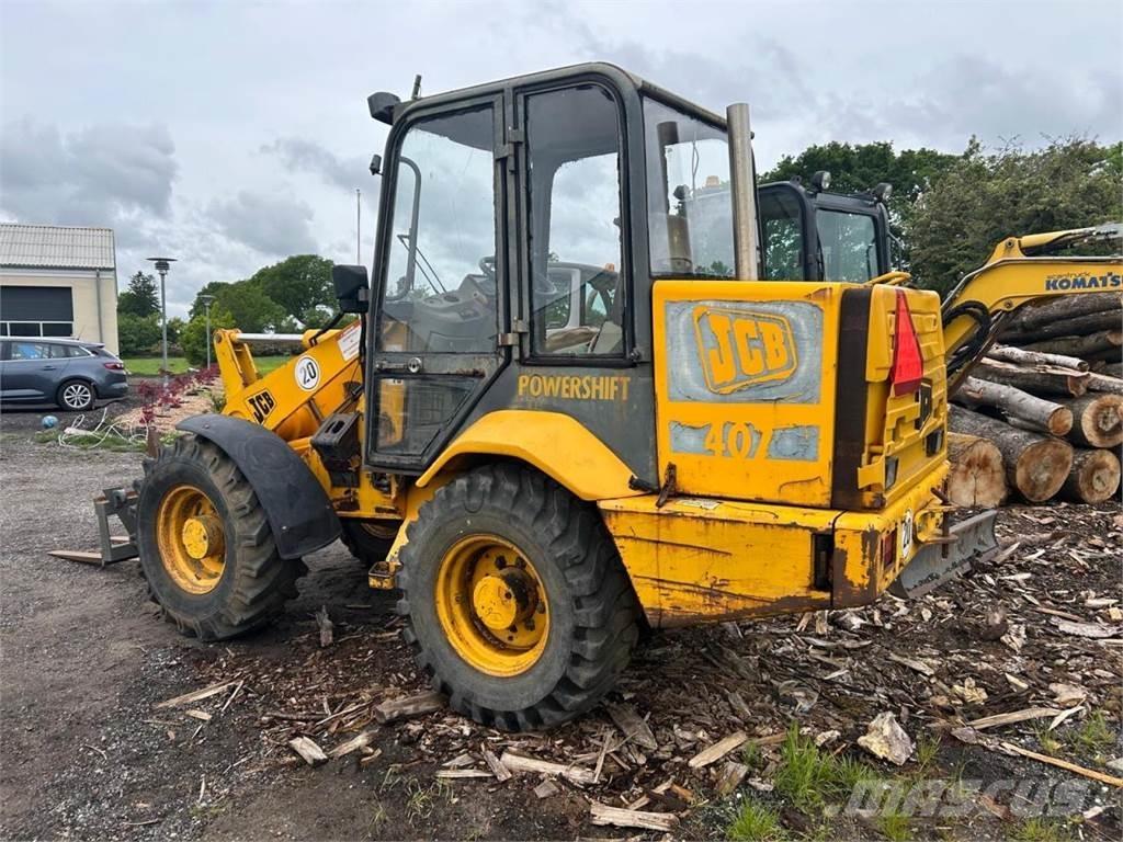 JCB 407 Višenamenski utovarivači