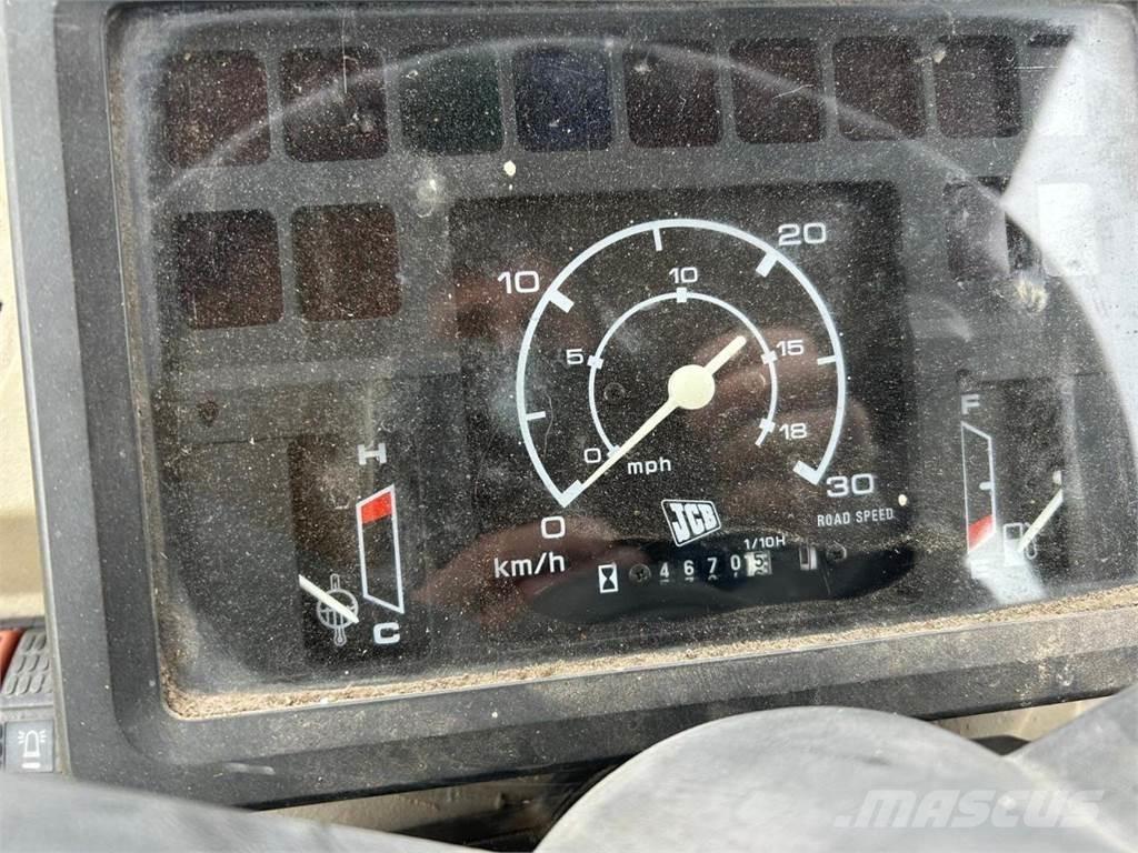 JCB 407 Višenamenski utovarivači