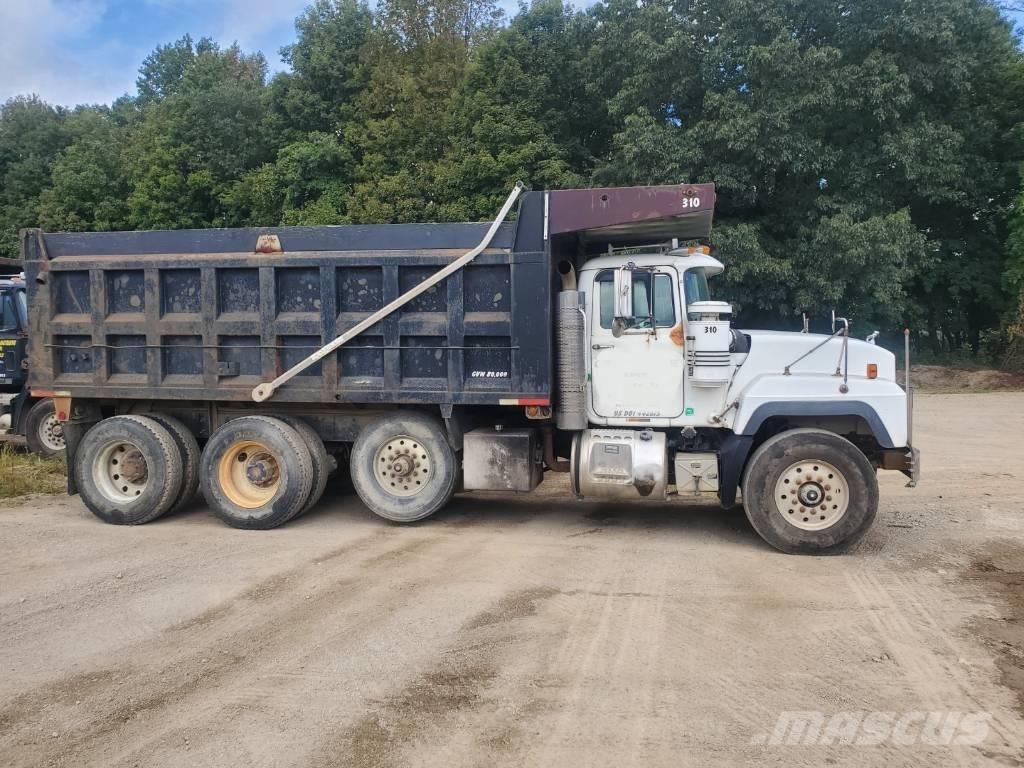 Mack RD 688 S Kiperi kamioni