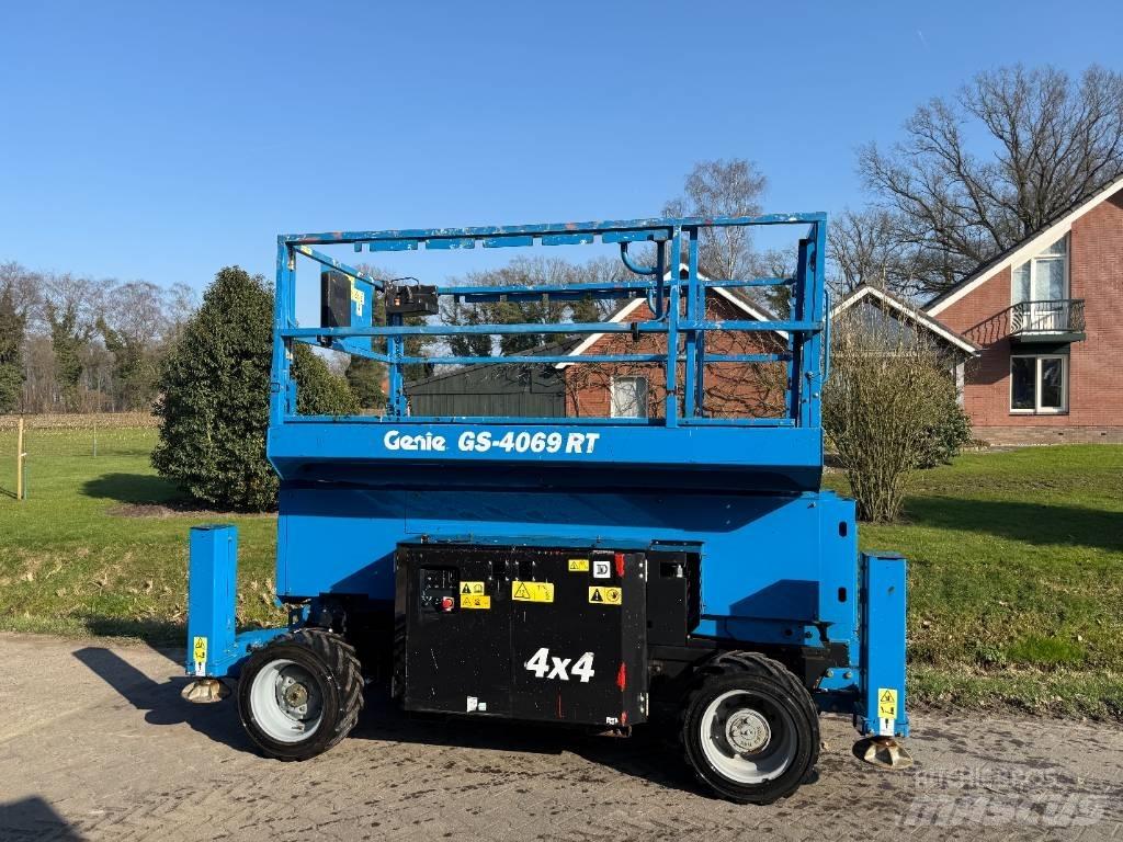 Genie GS 4069 RT Makazaste platforme