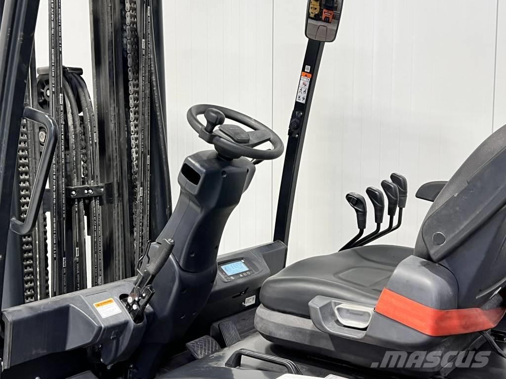 Doosan B50XC-7 Električni viljuškari