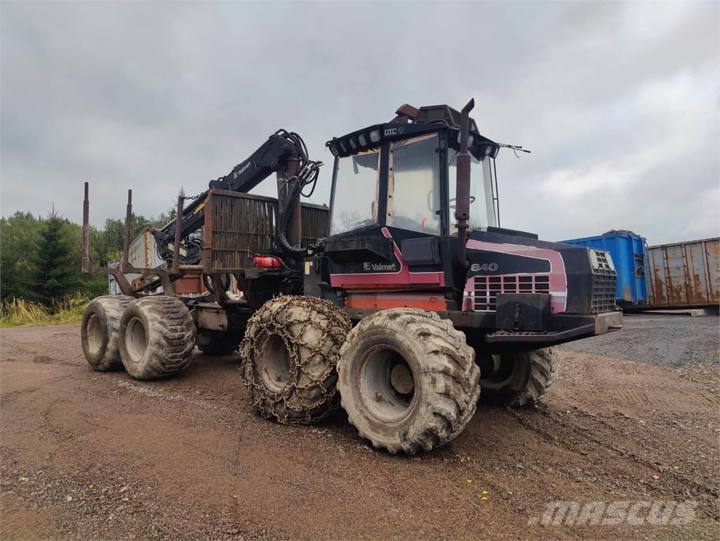 Valmet 840 Forvarderi